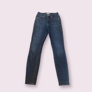 Good American Good Legs Jeans